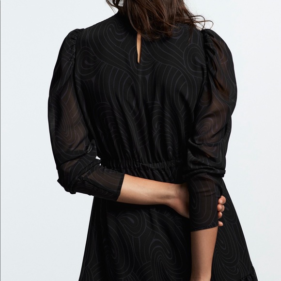 Long sleeves Zara midi dress - Picture 2 of 4
